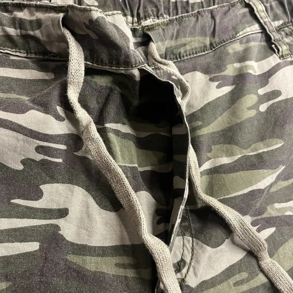 True Religion Camo Jogger Pants Men's Size L Drawstring Camouflage Sweats B342